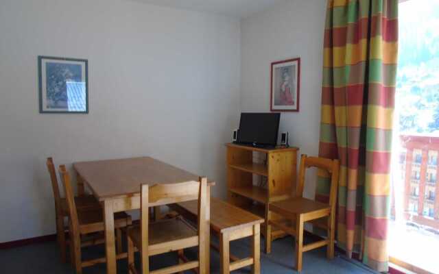 Lou Services Apartment GA48 LSI 001