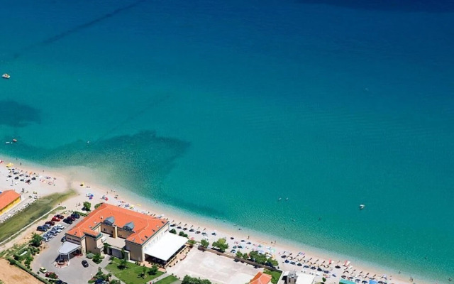 Hotel Dobrovit
