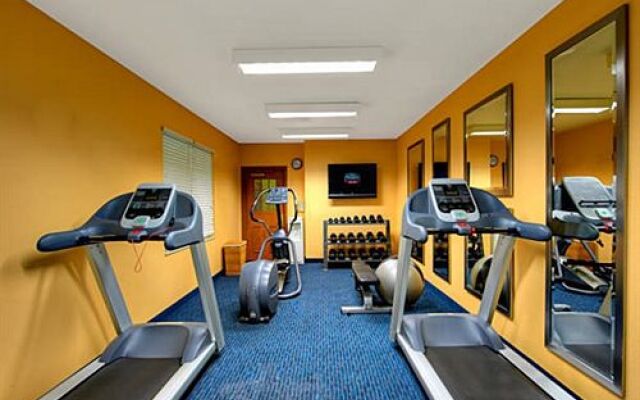 TownePlace Suites Manchester Boston Regional Airport