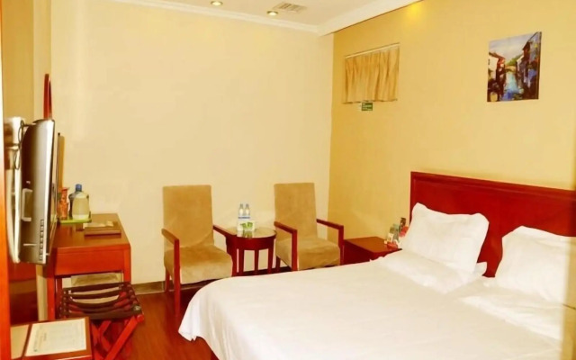 GreenTree Inn Wenshang Baoxiang Temple Express Hotel