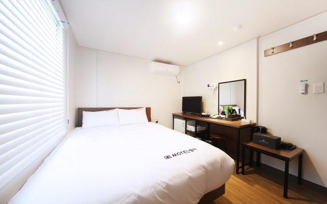 Busan Seomyeon Ssangma