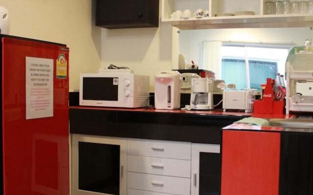 Ananas Phuket Hostel