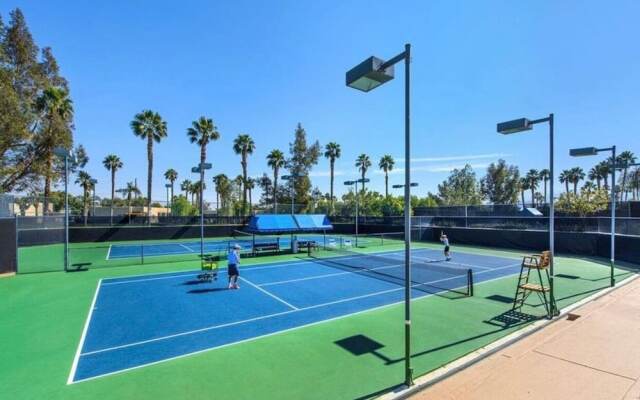 Newly Renovated 2020! 3 Bedroom Condo