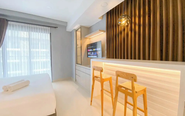 Comfort Living Studio At Patraland Amarta Apartment