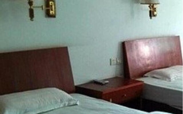 Guangyuan Studios Hotel