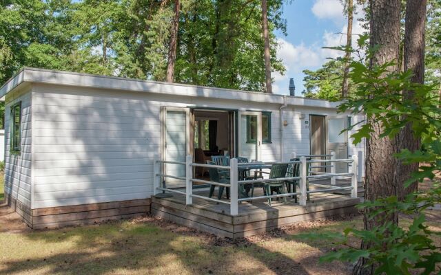 Ground Floor Chalet With Microwave in Natural Surroundings