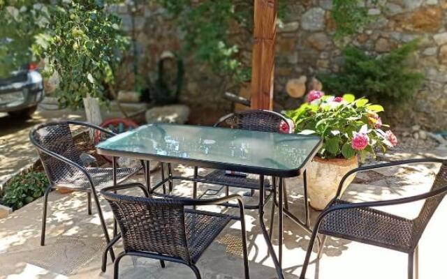 Martha's Home in Fourni Village Crete