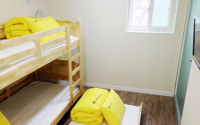 24 Guesthouse Myeongdong Avenue