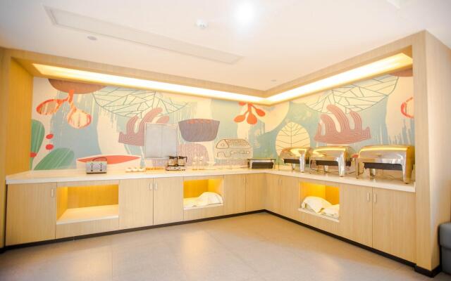 Hanting Hotel Shanghai Chuansha Xinyuan Road Pedestrian Street