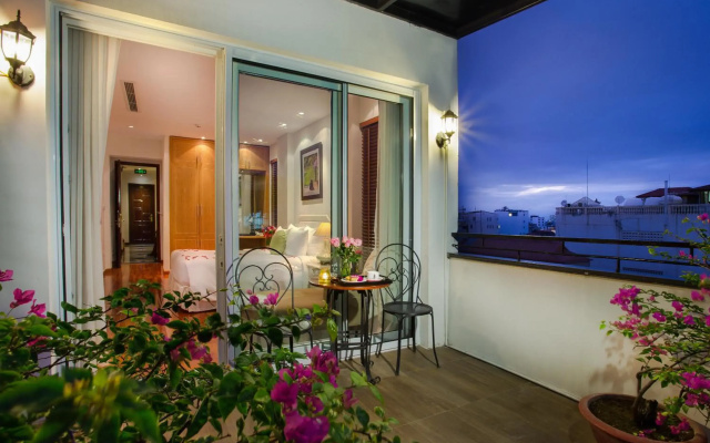 Mercury Central Hotel Hanoi