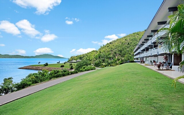 Lagoon 201 on Hamilton Island