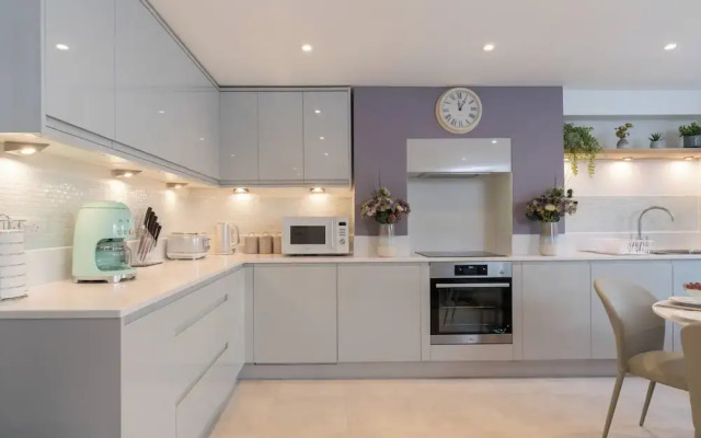 Stunning 2BD in the Heart of Cheltenham