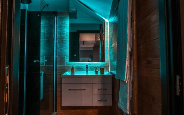 NOHO Boutique , premium living 8