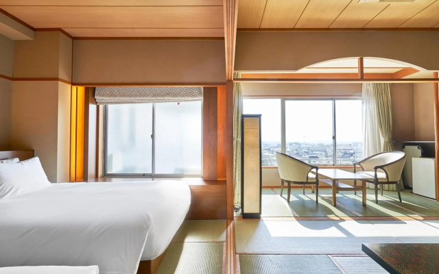 Tsukasa Royal Hotel