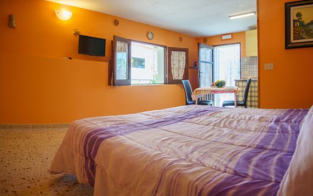 Casa La&Pe sul lungomare by Wonderful Italy