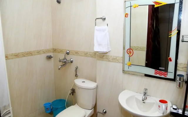OYO 1717 Ridges Hotel