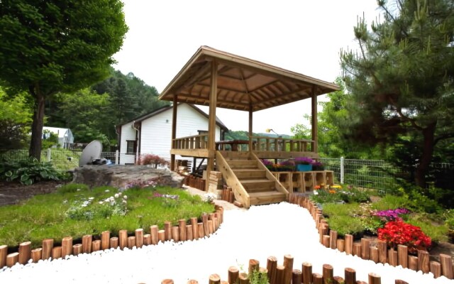 Yangpyeong Heunoni Pension