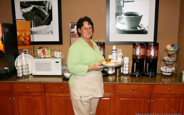 Hampton Inn Pell City