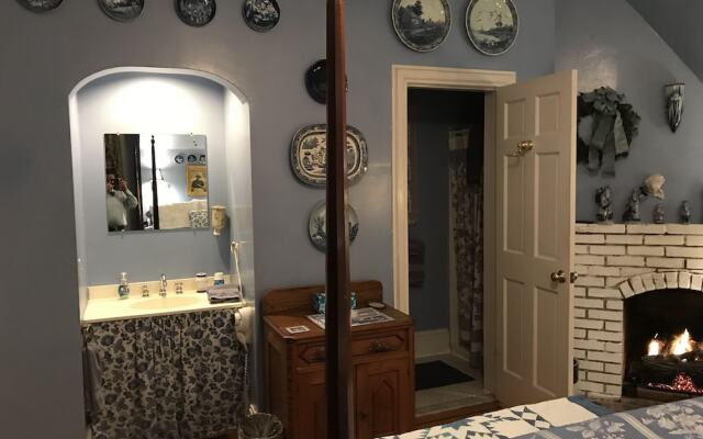 The Gables Bed and Breakfast Philadelphia