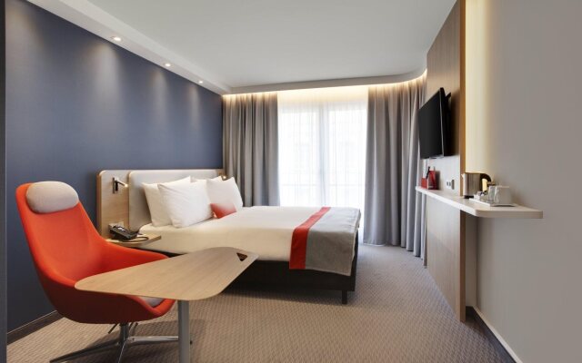 Holiday Inn Express Berlin - Alexanderplatz, an IHG Hotel