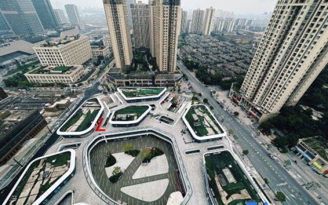 Elk Forest Hotel (National Expo Exhibition Central Park)