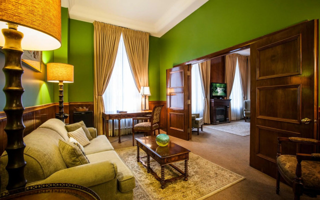 LHotel Montreal