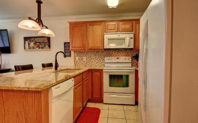 Guadalupe River Nut House WW i203