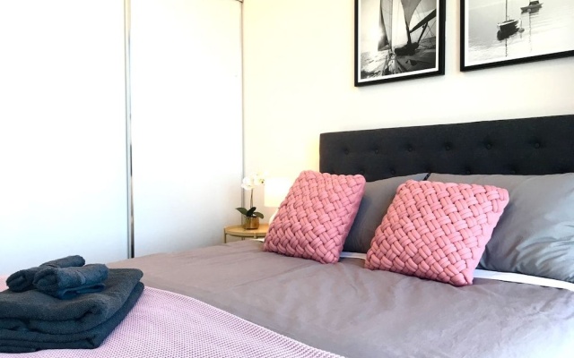 Shadow Play 2Bed Ocean View Apartment – Guest Rooms – Melbourne