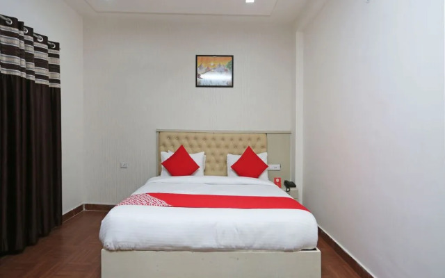 Hotel Raj Rani by OYO Rooms