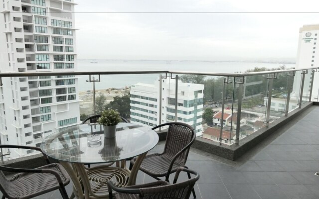 Gurney Seafront Supercondo 4b Penthouse