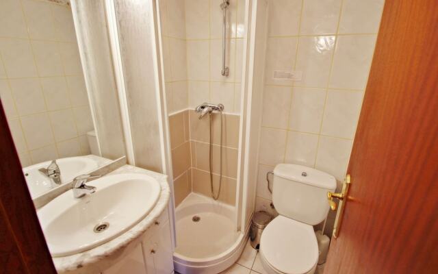 Mimosa - pretty holiday property with private pool in Moraira