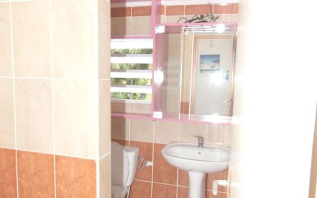 Apartment With One Bedroom In Le Gosier With Furnished Terrace And Wifi 3 Km From The Beach