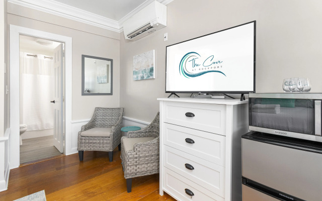 The Cove at Rockport Hotel