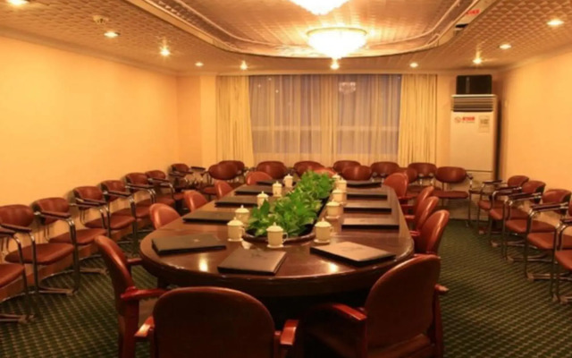 Hedong Hotel