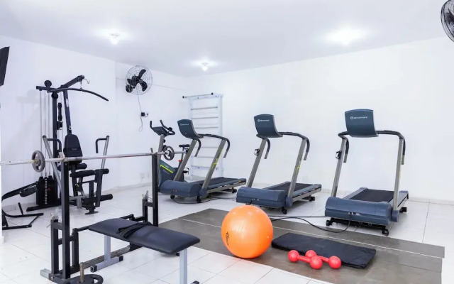 Apt piscina e AC com academia e vaga