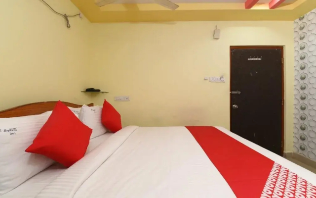 B Square Inn By OYO Rooms