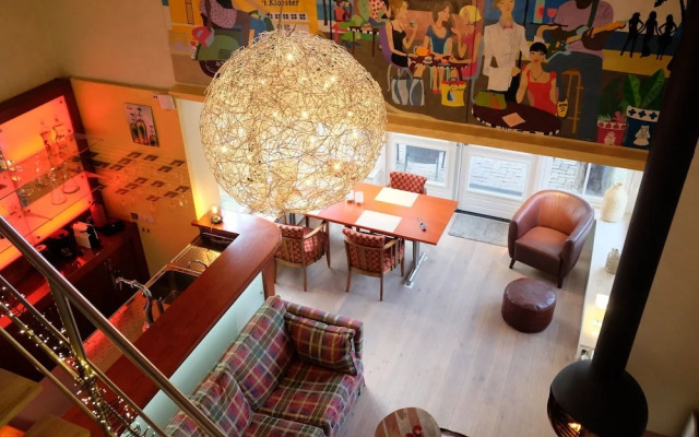 Picturesque Holiday Home in Oldenzaal with Hot Tub