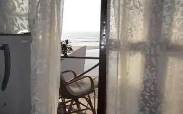 Dolphin Beach Resort