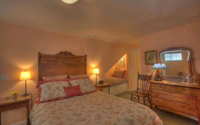 McCall House Boutique Inn