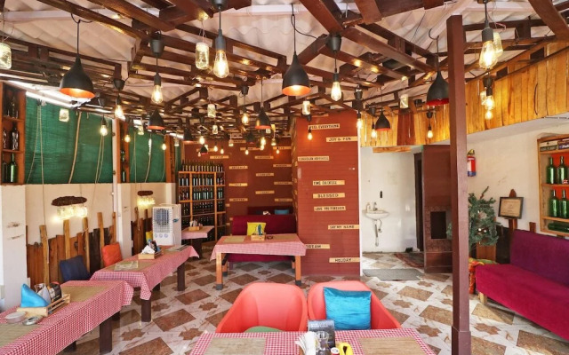 Hotel Aashiyanaa Palace by OYO Rooms