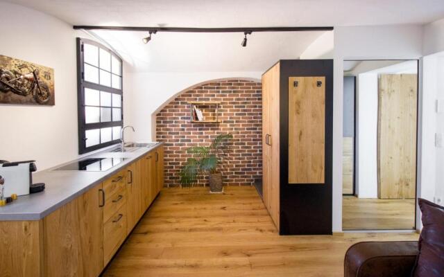 DAREBELL Loft Gratkorn Top 1