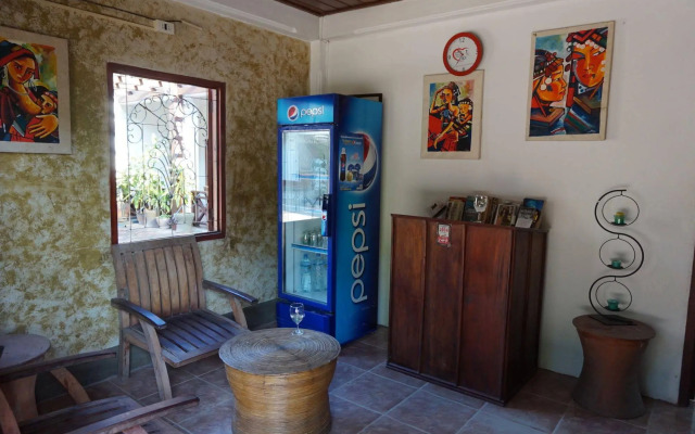 Mani Home Guesthouse
