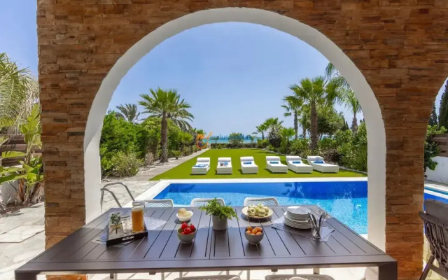 Ayia Napa Seafront Ionion Villa H5