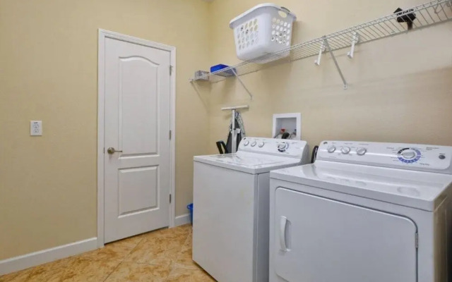 Paradise Palms Resort #3573