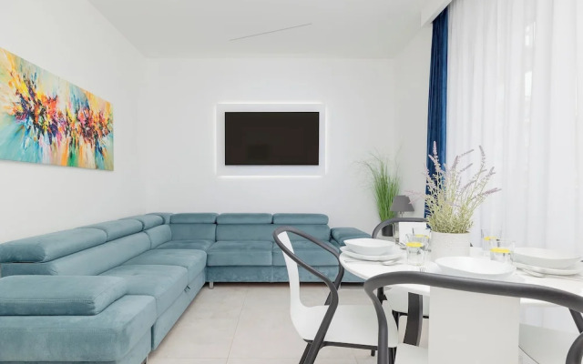 Klifowa Resort Rewal by Renters Prestige