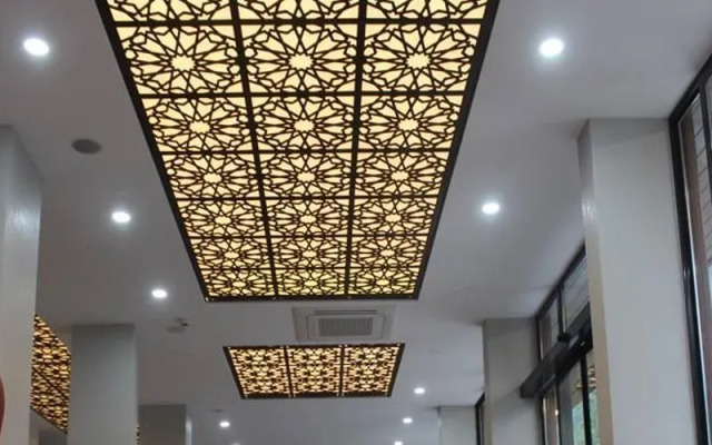 Oris Green Hotel