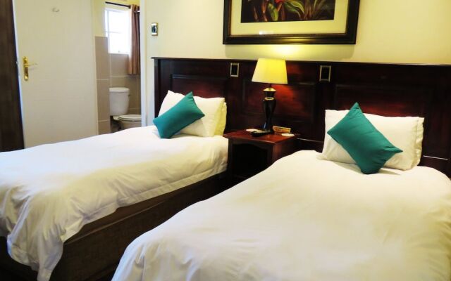 Howick Falls Hotel