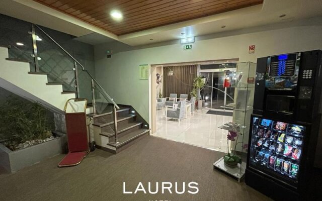 Laurus Hotel