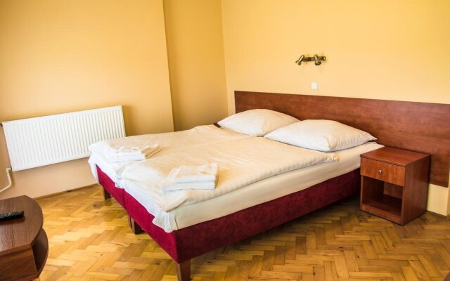 Hotel U Jezera
