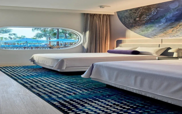 Universal's Terra Luna Resort